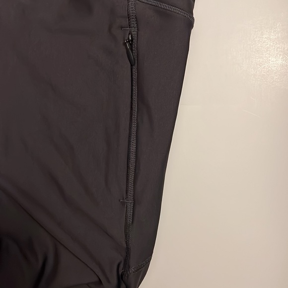 Under armour leggings🏋🏼♂️ - Picture 4 of 5